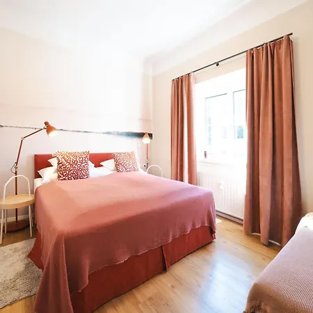 Red Flat By Grazrentals Family Friendly With Kids Bed & Free Parking