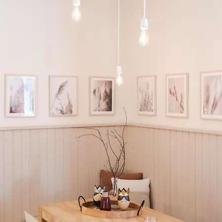 Apartament Red Flat By Grazrentals Family Friendly With Kids Bed & Free Parking *