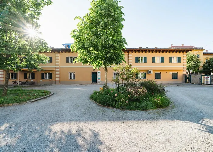 Red Flat By Grazrentals Family Friendly With Kids Bed & Free Parking Apartament Graz